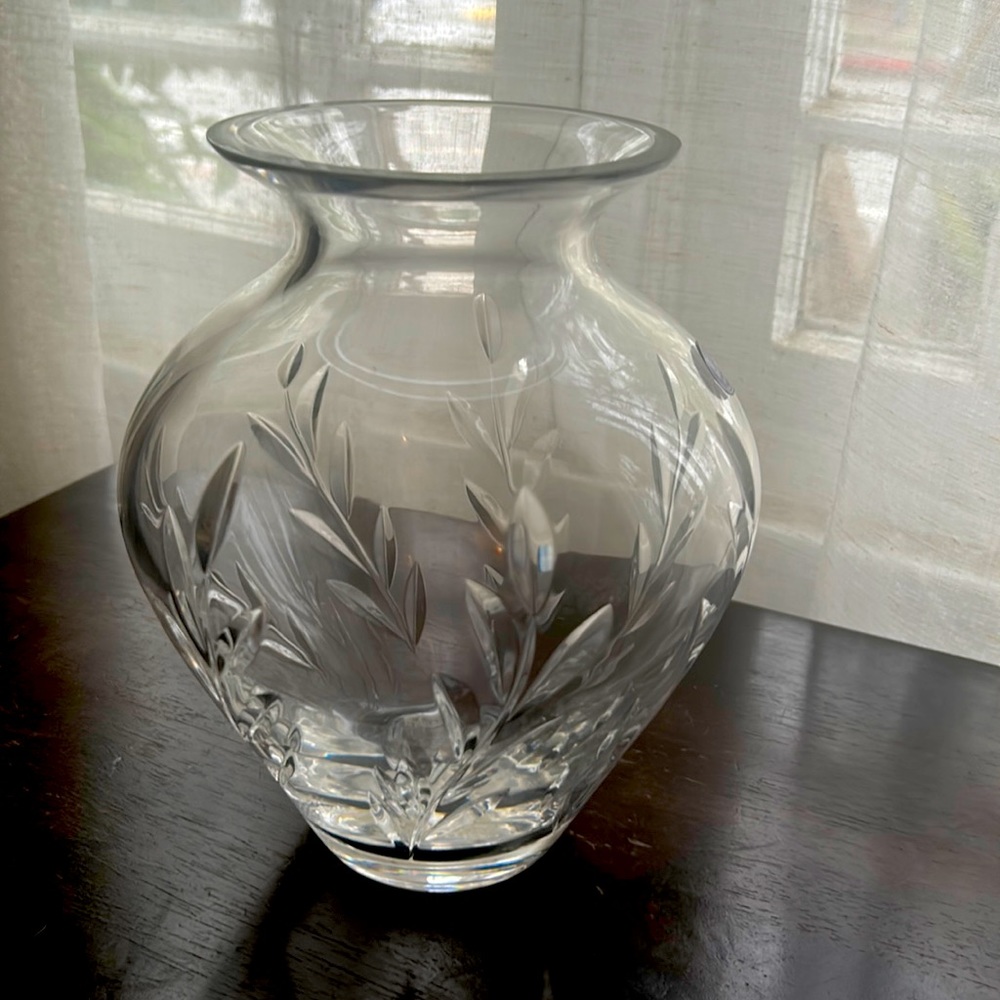 Vintage Royal Doulton Crystal Vase